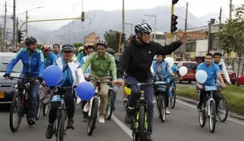 Colombia sale a votar en comicios regionales