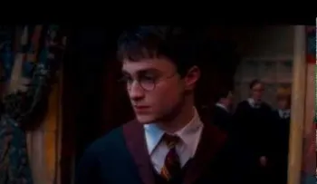 Actor de Harry Potter perdió su fortuna en alcohol, autos y mujeres (VIDEO)