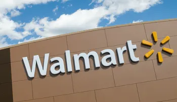 Walmart se disculpa por ofrecer armas como un artículo para volver a la escuela