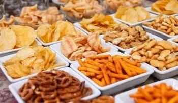  La comida ultraprocesada puede aumentar el riesgo de cáncer, según estudio 