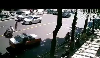 Una moto que se rebela contra su dueño