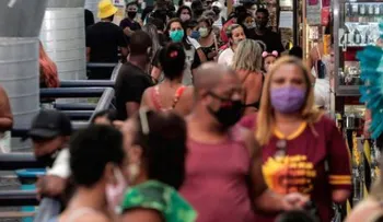 Brasil rebasa los 1,6 millones de casos y roza 65.000 muertes por COVID-19