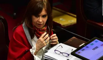Argentina: Cristina Fernández de Kirchner pide la nulidad de los cargos y la recusación del juez Bonadío y fiscales