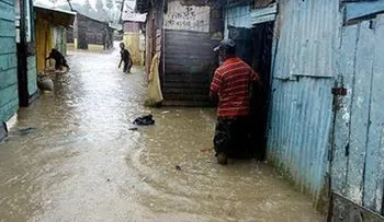 Tres días más de lluvias en el Cibao y gran parte de RD; desplazados 42,200 y comunidades aisladas 96