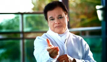 Juan Gabriel dejó 30 millones de dólares de herencia a sus hijos: Jean, Jans, Iván y Joan