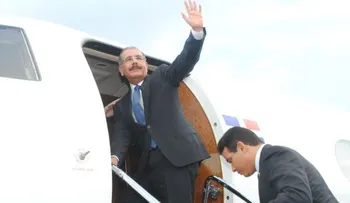 Presidente Medina parte a Cuba desde Honduras