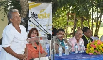 EDE Este electrifica 5 comunidades de El Seibo