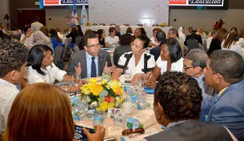 Ministro de Educación propone alianza con los colegios privados para mejorar calidad educativa