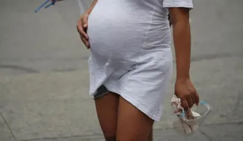 Las nanopartículas del aditivo E171 traspasan la placenta y llegan al feto