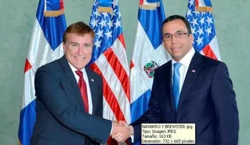 Canciller y embajador de EEUU firman acuerdo para fortalecer lucha contra el narcotráfico