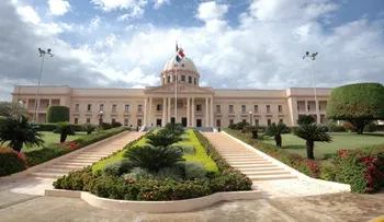 PE promulga 4 leyes, entre ellas la que crea Ministerio de Energía y Minas 