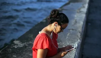El 32 % de los trabajadores autónomos en Cuba son mujeres