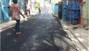 Obras Públicas asfalta calles de acceso al bulevar turístico María Montez de Barahona