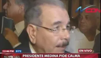 Danilo pide calma a los afectados por lluvias 
