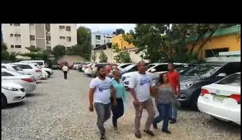 "A otro con ese cuento". Pocos creen que Kairon Peralta fuera secuestrado en Haití