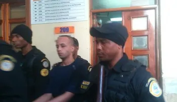 Vuelven a aplazar juicio contra acusado de incendiar vagón de metro