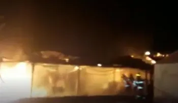 Creen pudo haber sido inducido fuego afectó negocios de Boca Chica