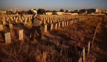 Masacre terrorista: encuentran una fosa común con 130 cuerpos en Siria