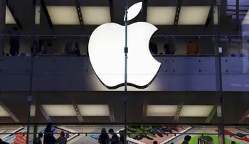 Apple desata la polémica al 