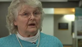 Mujer conoce a la hija que dio en adopción hace 82 años