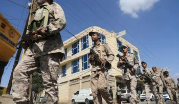 Arabia Saudita, sin opciones claras ante el avance hutí en Yemen