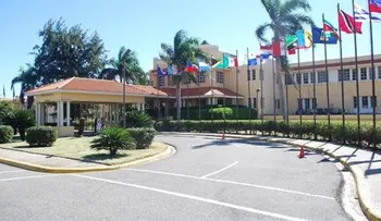 Cancillería atenta a situación de dominicanos en Chile