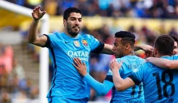 Goles de Neymar y Suárez distancian a Barcelona