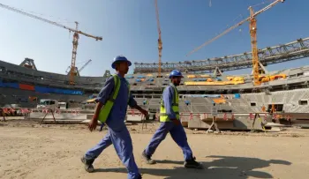 Catar rectifica que sólo murieron 40 trabajadores en la preparación del Mundial