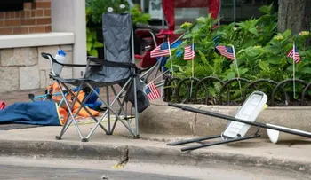 Joe Biden se muestra consternado por tiroteo cerca de Chicago que dejó seis muertos y 36 heridos durante desfile del 4 de julio