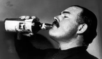 Un libro bucea en los autores que necesitaban el alcohol para crear