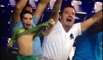 Video: Niño mira juego de los Miami Marlins baila eufórico al verse en televisión