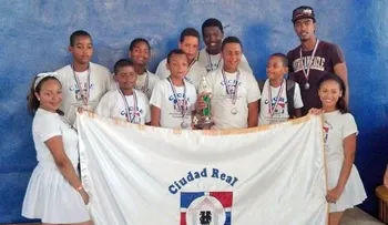 Colegios Cicre, Cervantes y Ashley dominaron Semana Deportiva 2015