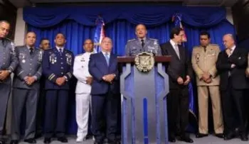 Gobierno y altos mandos coordinan acciones para reforzar seguridad 