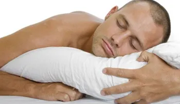 Así eres en el sexo, según tu postura al dormir