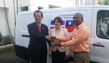 Embajada de Taiwán dona ambulancia para hospital de Dajabón