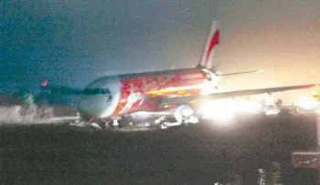 Hallan cadáveres de pasajeros de avión