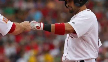 Angelinos adquiere a Shane Victorino de los Medias Rojas 
