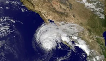 La tormenta tropical Simon avanza hacia México