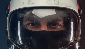 La ciencia explica qué ocurriría si un astronauta se quitara el casco en el espacio