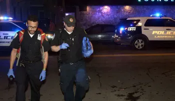 Buscan a cinco dominicanos entre ellos dos mujeres, en Massachusetts por tiroteo 