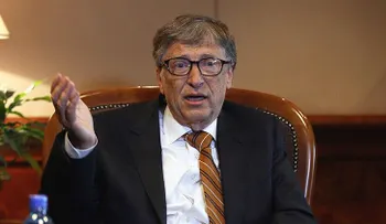 El multimillonario Bill Gates explica qué impide a erradicar la pobreza en el mundo