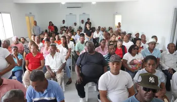 Con fondos provenientes de hidroeléctrica Los Toros, Gobierno inaugura moderna funeraria en ese distrito municipal de Azua