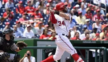 Harper conecta 3 jonrones en triunfo de Nacionales 