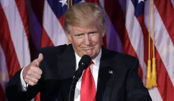 Donal Trump llega a la Casa Blanca con el apoyo masivo de electores blancos descontentos con las élites