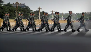 China y la India trasladan tropas a la frontera: ¿Qué está pasando y por qué?