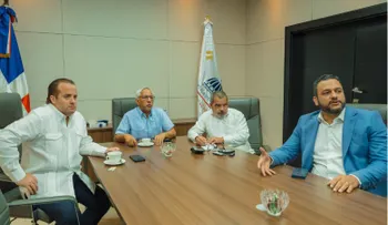 Ministros de Presidencia y Educación impulsan estrategias para metas educativas
