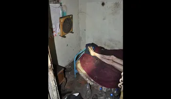 Liberan en España a un hombre que vivió encerrado por sus hermanos en condiciones infrahumanas