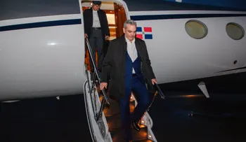 Abinader llega a Washington D. C. para participar en Cumbre