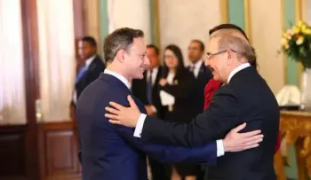 Alain estaba "tan pegado" que Danilo le aprobó "con una nota manuscrita" un proyecto por más de 10 mil millones