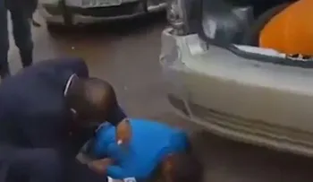 Reportero se equivoca y entrevista a un muerto (Video)